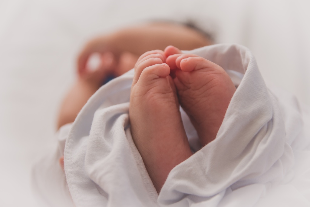 bebe-recem-nascido-vacinacao